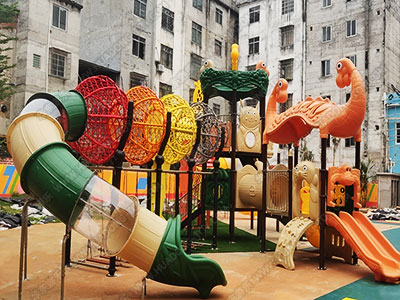 廣西貴港平南大安鎮(zhèn)維果幼兒園動(dòng)物世界